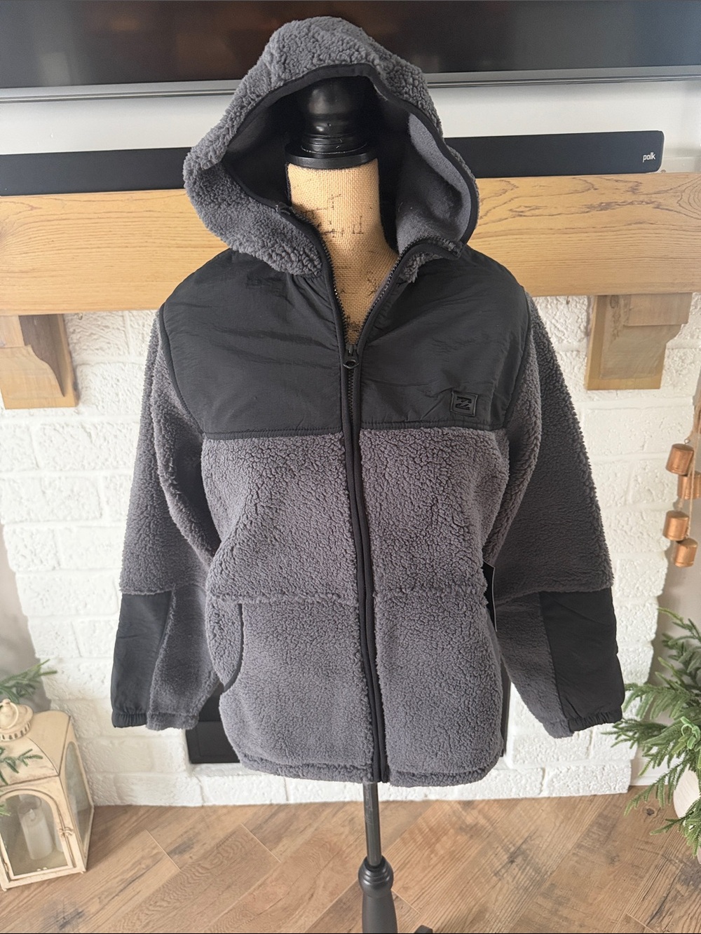 Billabong Men's Grey Sherpa Hooded Performance Jacket